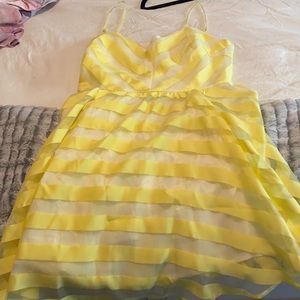 Elorie yellow dress